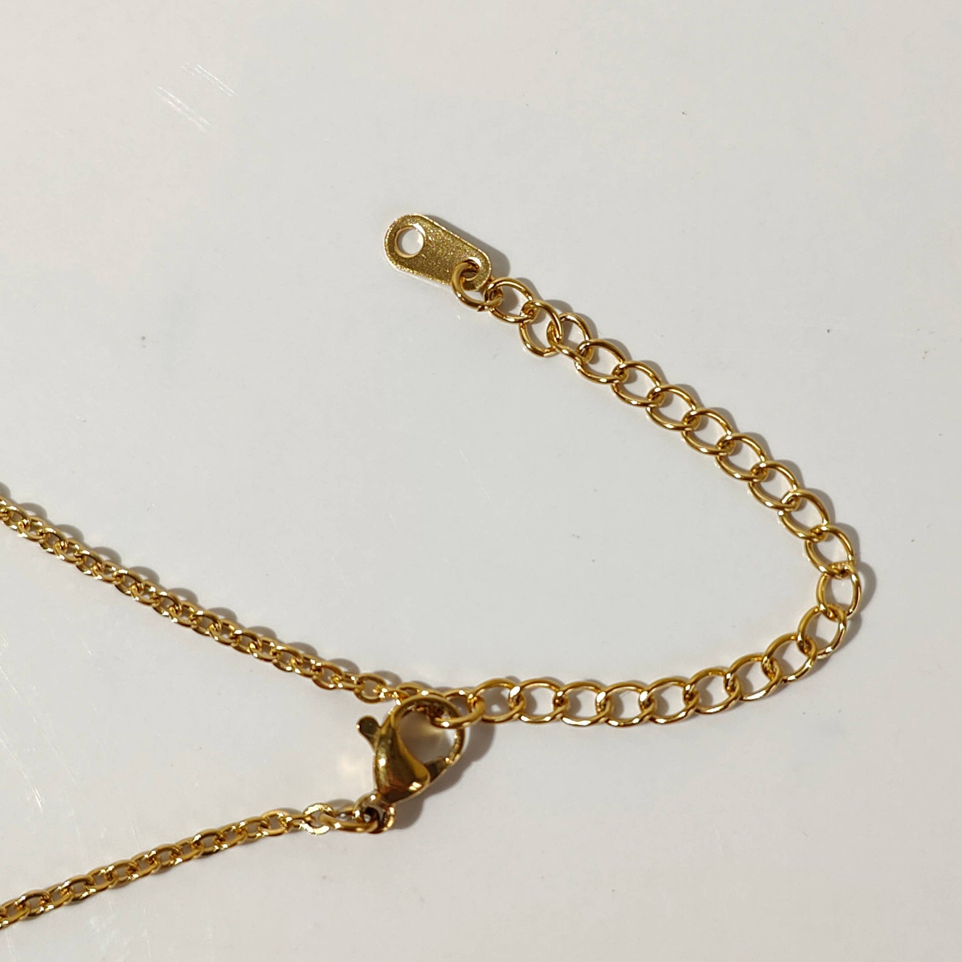 Lachite - Red Gemstone Cherry Necklace