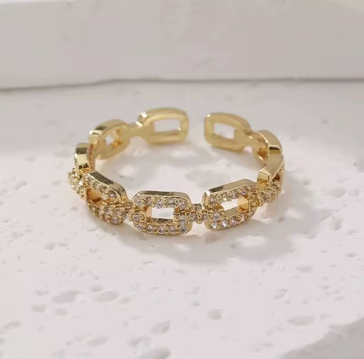 Lachite Collection - Zircon Twist Chain Open Ring